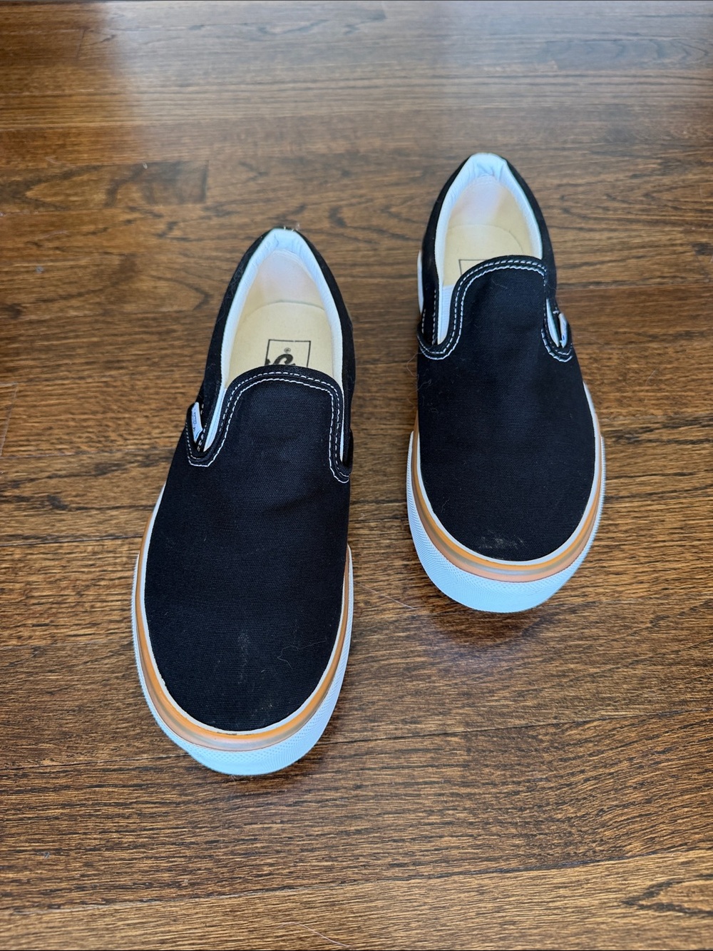 VANS 'Off The Wall' Stacked M-6.5 / W-8 Black White Canvas Slip On Platform
